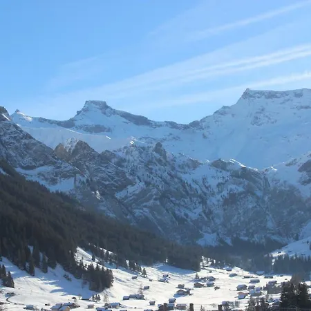Sonnige, grosszügige Einzimmerwohnung im Zentrum Adelboden Exterior foto